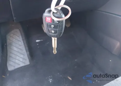 2017 Toyota Corolla L/Le/Xle/Se/50Th Anniversary Special Edition/Xse z USA, uszkodzony, nr VIN 2T1BURHE2HC868858